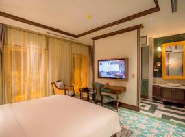 Regal Collection Hotels & Suites, hotel sa Dương Cảnh