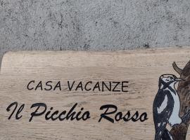 Appartamento vacanza il Picchio Rosso, aluguel de temporada em Mantello