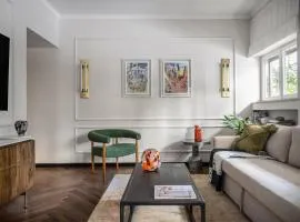 Unique & Upscale Gem