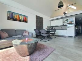 Haus Besch - Apartment Fernweh, hotelli kohteessa Alt Reddevitz