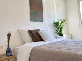 La Voulzie Appartement - Proche centre avec parking privé, pet-friendly hotel in Provins