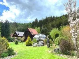 Charming cottage KLARA with Sauna, Nature&Privacy near Prague