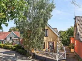 1 Bedroom Nice Home In Skåne Tranås