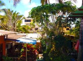 Nelyza's Suites & Adventure, hotel en Puerto Ayora