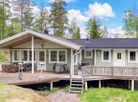 Holiday home Värmlands Nysäter II、Varmlands Nysaterのヴィラ