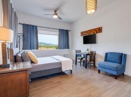 Unit 13 Waena Inn - Maui Private Suite, hotel din Wailuku