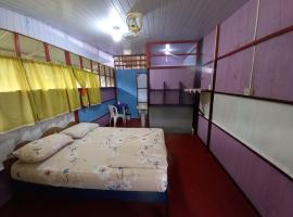 Hostal tachiwa, habitación en casa particular en Puerto Nariño