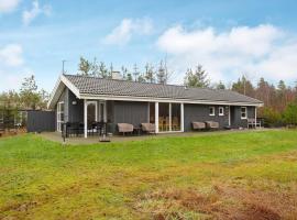 Four-Bedroom Holiday home in Fjerritslev 10, holiday home in Torup Strand