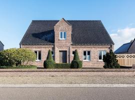 Rural holiday home in Bocholt with hot tub, hôtel à Bocholt