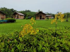 Pousada dos Girassóis, hotell i Cunha