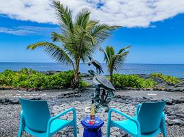 Paradise Breeze Retreat- Absolute Oceanfront with Hot Tub!, vacation home in Keaau