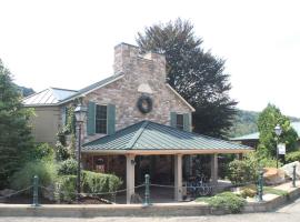 Foxburg Inn, hotel in Emlenton