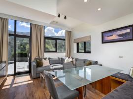 Lantern 3 Bedroom Terrace with majestic mountain view, apartment in Thredbo