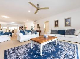 Muriels Place in Corlette Port Stephens – willa 