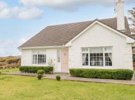 Springwood Cottage, cabaña o casa de campo en Louisburgh