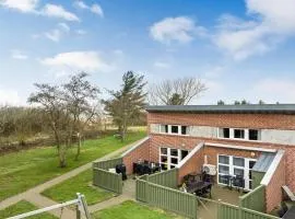 Beautiful Home In Hemmet With Wifi