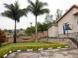 Entire artistic house 5mins from Convention Centre, hotel in Kigali