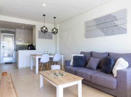 Bungalow Pink garden - Winter by the Sea, hotel in Orihuela