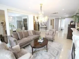 SASHA HOUSE