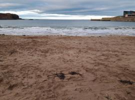 Charming Eyemouth apartment close the beach, apartment in Eyemouth