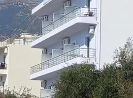 Hotel Prinos