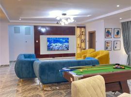 3 Bedroom Luxury Apartment in Lekki、ラゴスのホテル