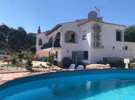 Lovely 2 Bed Apartment in Alcalali, holiday rental in Alcalalí