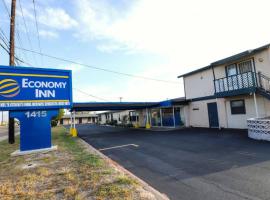 킹스빌에 위치한 호텔 Economy Inn Kingsville