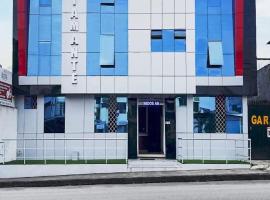 HOTEL DIAMANTE, Hotel in Santo Domingo de los Colorados