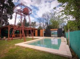 Cabaña del Mangrullo. Con piscina y Mirador., boende i Villa Leloir