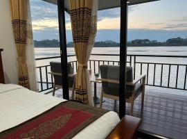 Riverside Chiangkhan, hotel v destinaci Ban Mai Ta Saeng