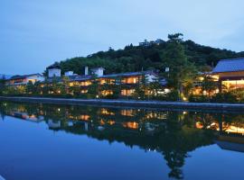 Monjusou, hotel na praia em Miyazu