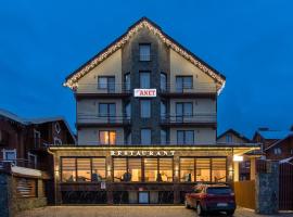 Villa Anet, hotel in Boekovel