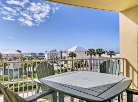 Gulf Shores Vacation Rental Walk to Beach!, hotel con spa en Gulf Shores