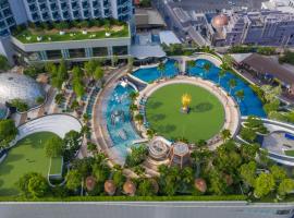 Grande Centre Point Pattaya, hotell i Pattaya Central