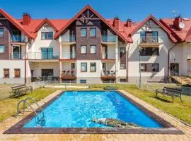 Lisi Jar, Sun & Snow