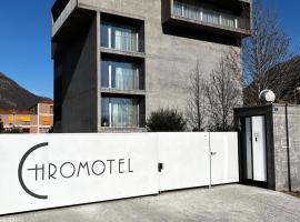 Chromotel self check-in, hotel con parking en Mezzovico