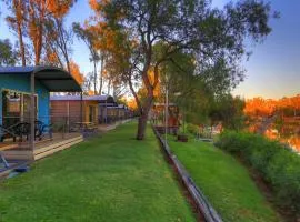 4 stars hotel in Deniliquin