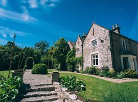Tros Yr Afon Holiday Cottages and Manor House, hotel en Beaumaris