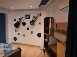 M@D Music Apartment