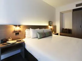 Alpha Mosaic Hotel Fortitude Valley Brisbane