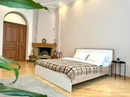 Apartments with a coffee machine in the city center, near the theater and Zlata Plaza