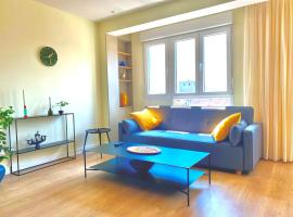 SUITE PLAYA GIJON CENTRO, apartamento nuevo, 5 huéspedes VUT-3622-AS, hotel cerca de Paseo y Jardines de Begoña, Gijón