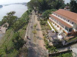 Day Waterfront Hotel, boutique hotel in Chiang Khong