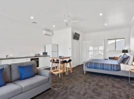 Port Lincoln Shark Apartment 6，林肯港瑞德蘭灣城市碼頭（Redland City Marina）附近的飯店