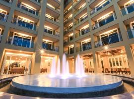 Crystal Palace Luxury Hotel Pattaya，北芭堤雅的飯店