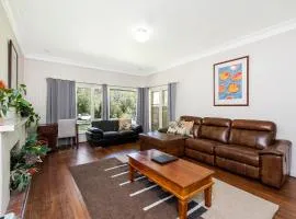 Busselton River Cottage with WiFi