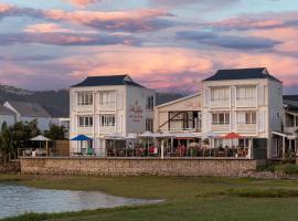 The Lofts Boutique Hotel, golfhotel in Knysna