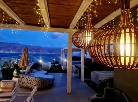 Penthouse Bay View, hotel near Dolphin Reef, Eilat