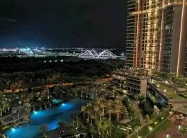 PIK Family 2 Bedroom, 5 Beds & Balcony Best View